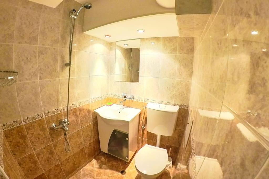 Studio With Courtyard Just Steps Away Vitosha Str Sofia Exterior foto