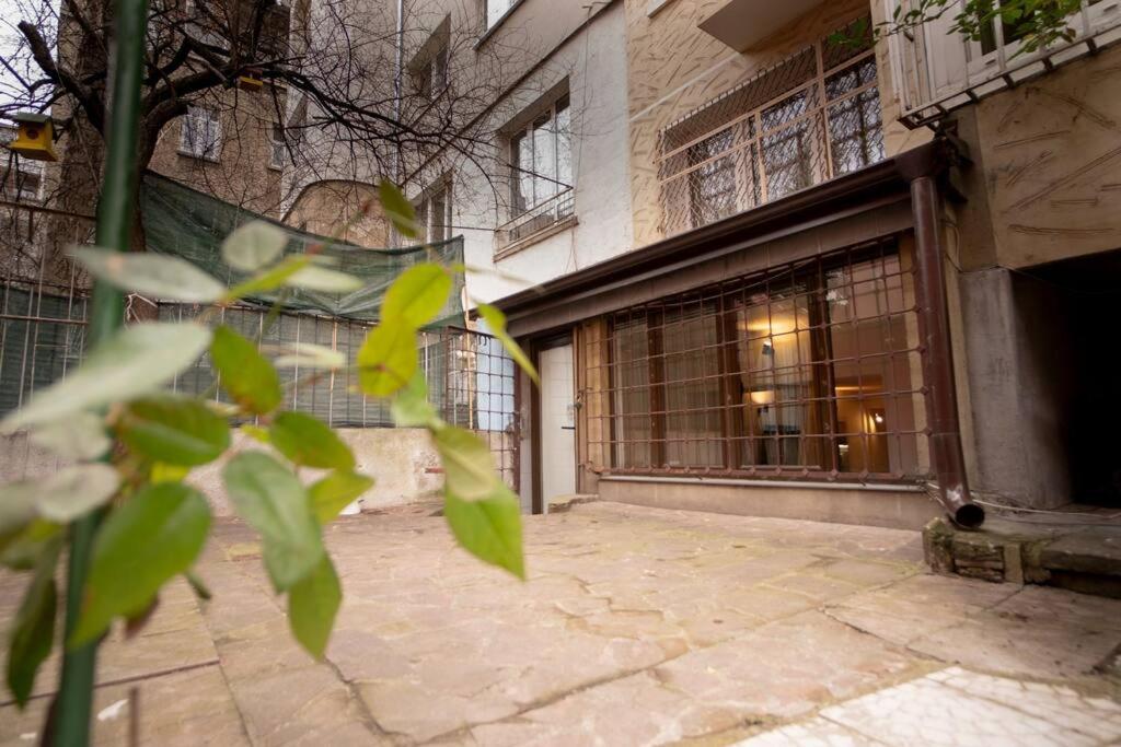 Studio With Courtyard Just Steps Away Vitosha Str Sofia Exterior foto